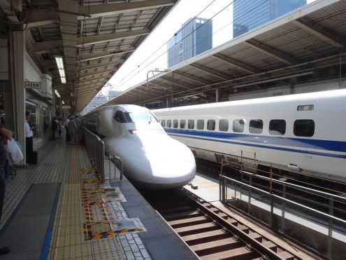 My bullet train arrives at Tokyo Station