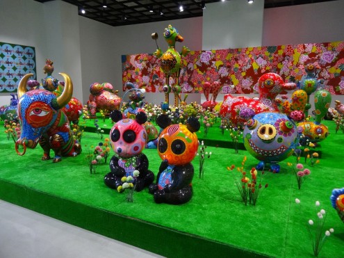 "Happy Animal Party" exhibit by Hung Yi at Hakone Open Air Sculpture Museum